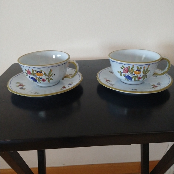 PV Peasant Village Two Cup Saucer Sets Blue Floral Italian Handmade Pottery - Picture 2 of 11